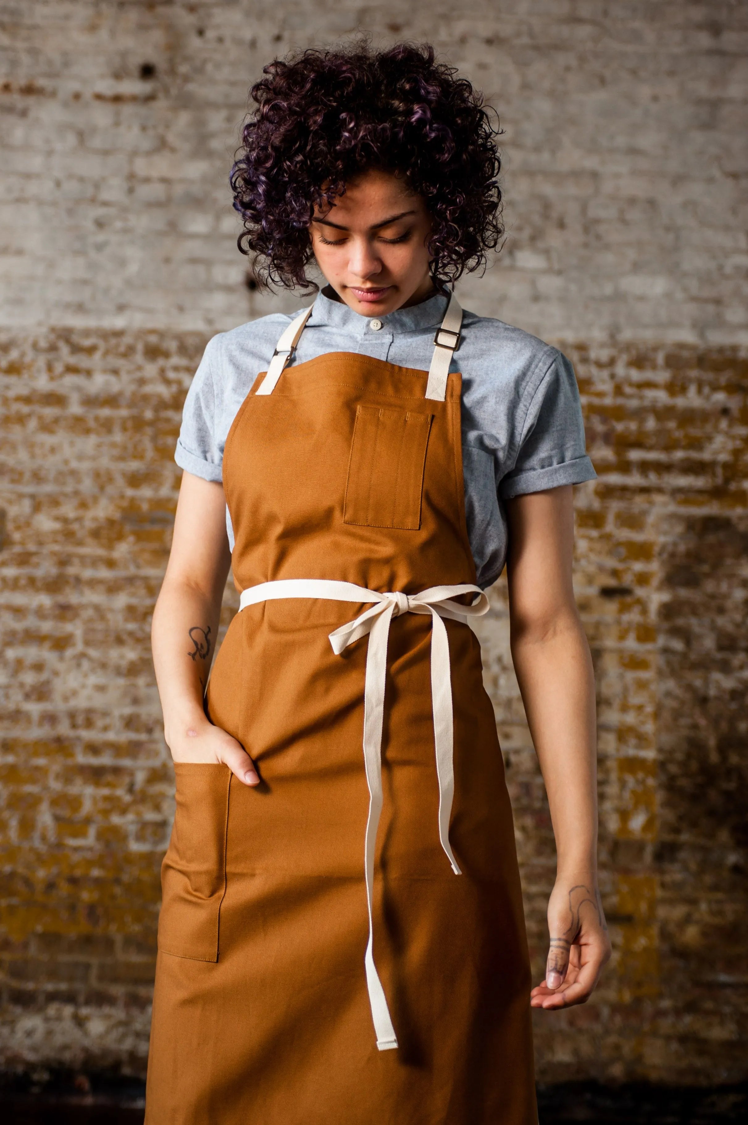 Why Bib Aprons are a Must-Have for Culinary Professionals