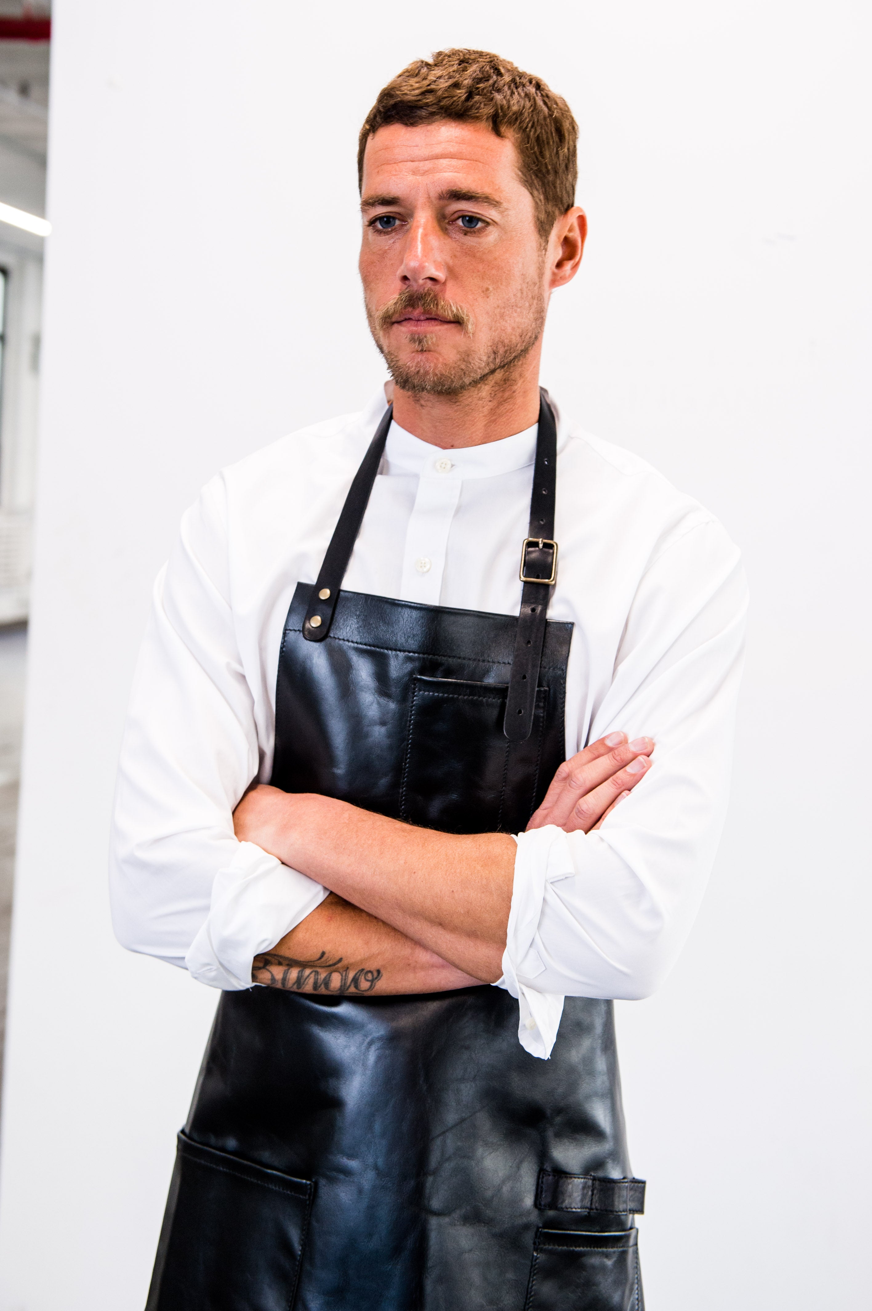 Alex Leather Bib Apron ⏤ Black