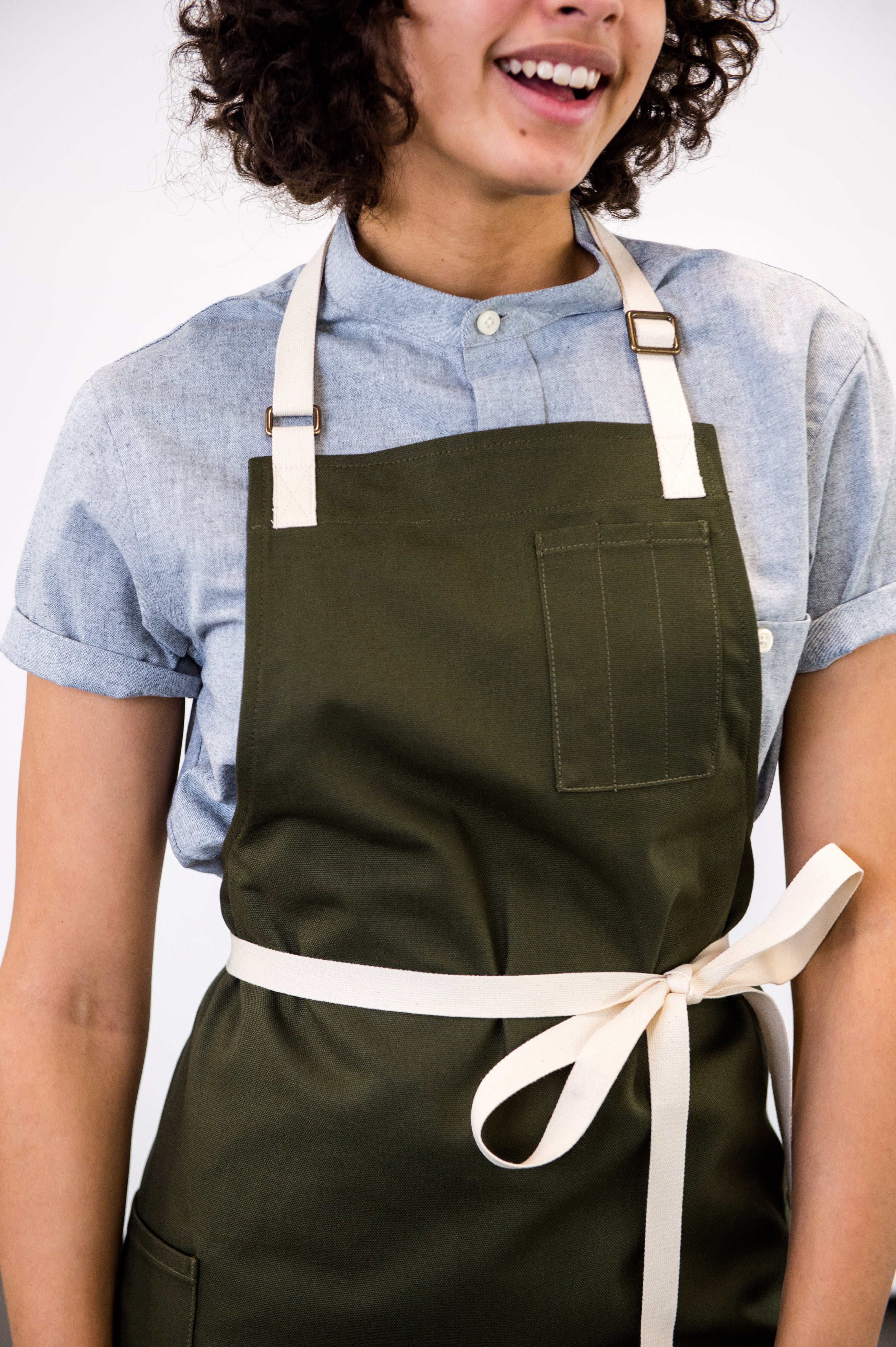 Pacific Bib Apron — Dark Olive